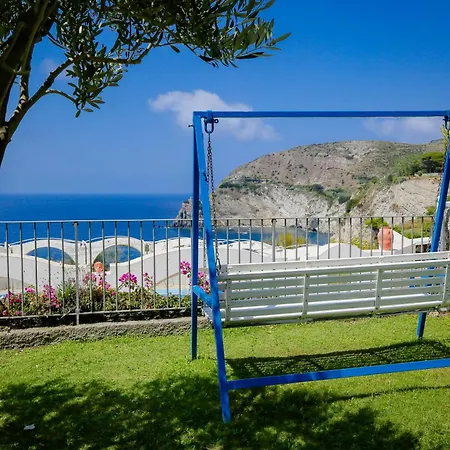 Casa Adolfo Ischia Hotel 2*